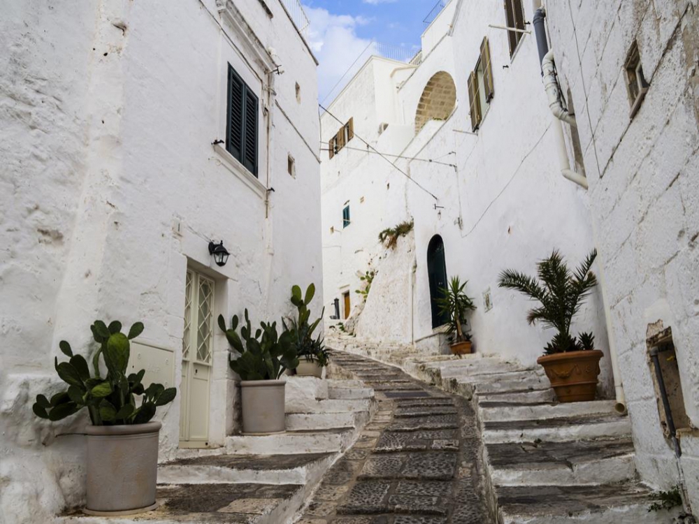 Alberobello e Ostuni da Litorale Adriatico e Leccese