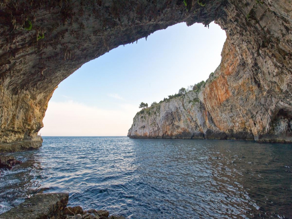 Grotte marine in barca a Castro da Litorale Adriatico a.m.