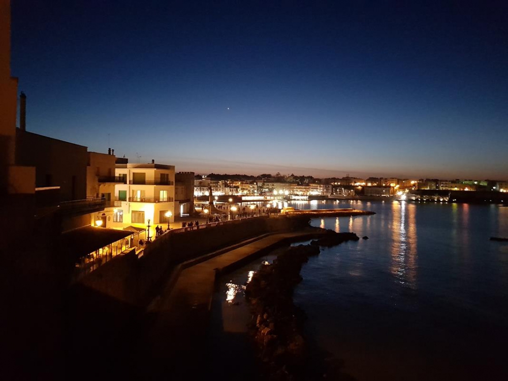 Otranto al chiaro di luna da Litorale Leccese